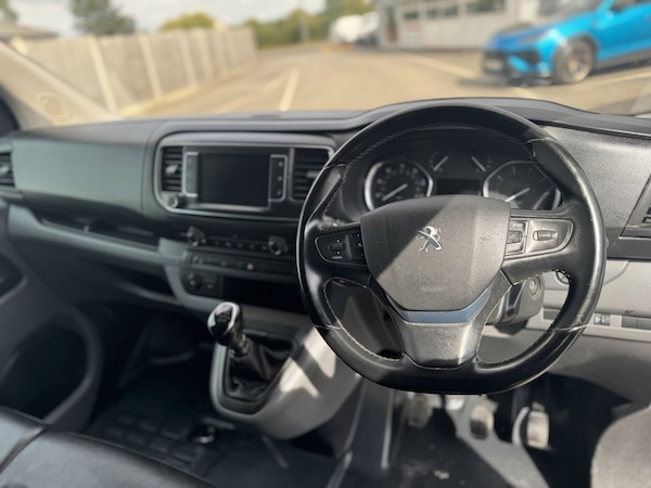 Used Peugeot Expert 2021 for sale - 75653913: Photo 20