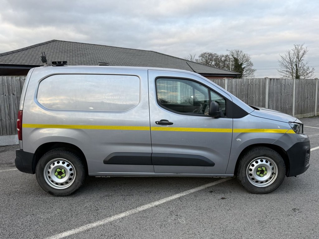 Used Peugeot Partner 2020 for sale - 77370163: Photo 2