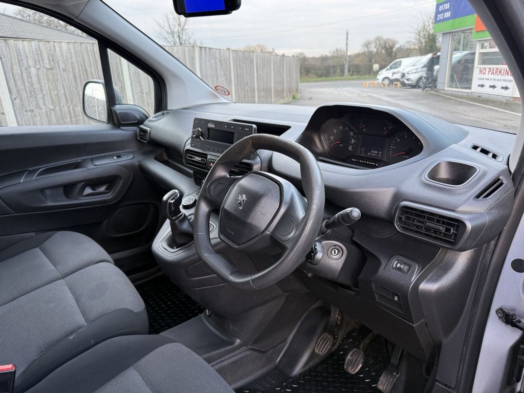 Used Peugeot Partner 2020 for sale - 77370163: Photo 23