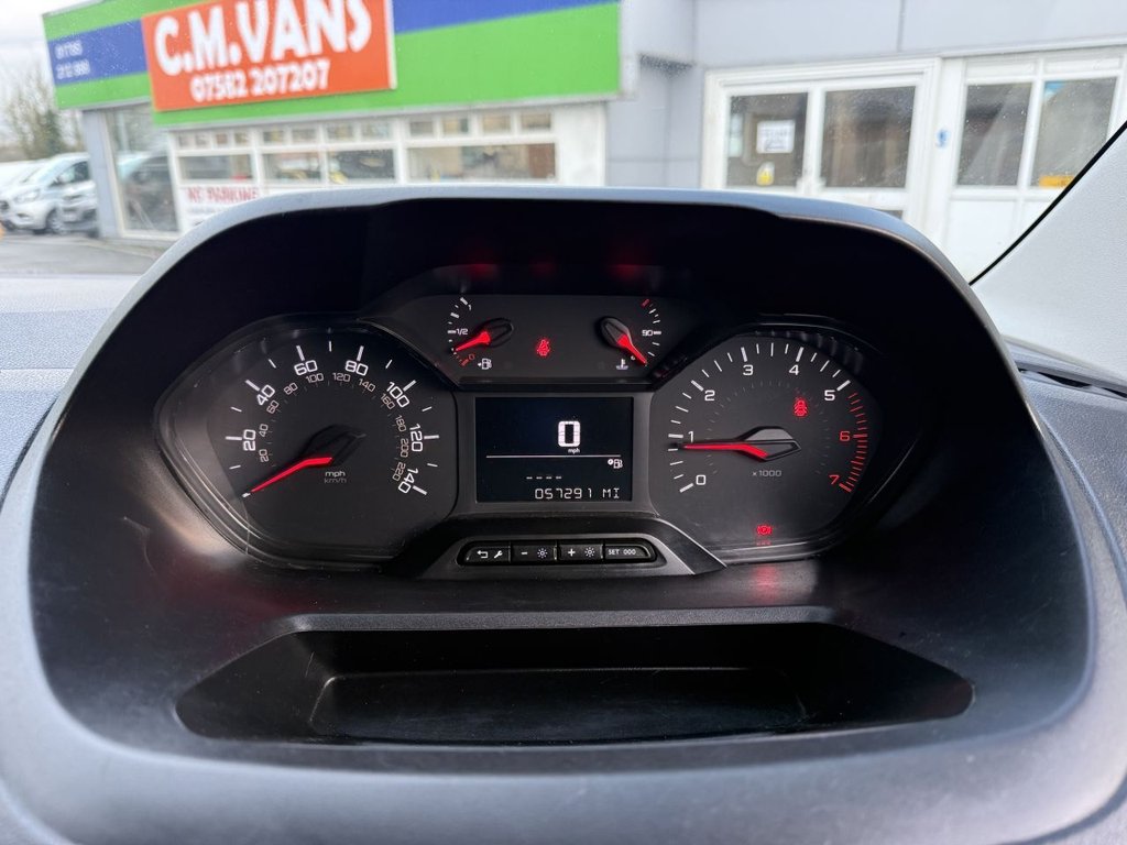 Used Peugeot Partner 2020 for sale - 77370163: Photo 32