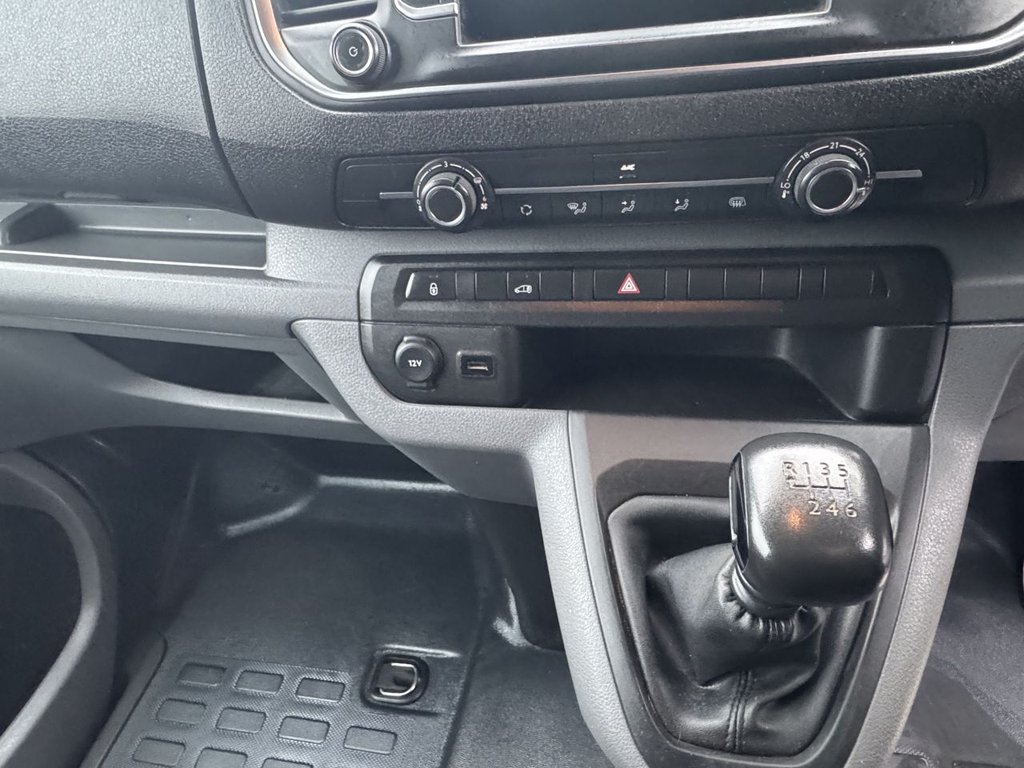 Used Vauxhall Vivaro 2019 for sale - 77153420: Photo 20