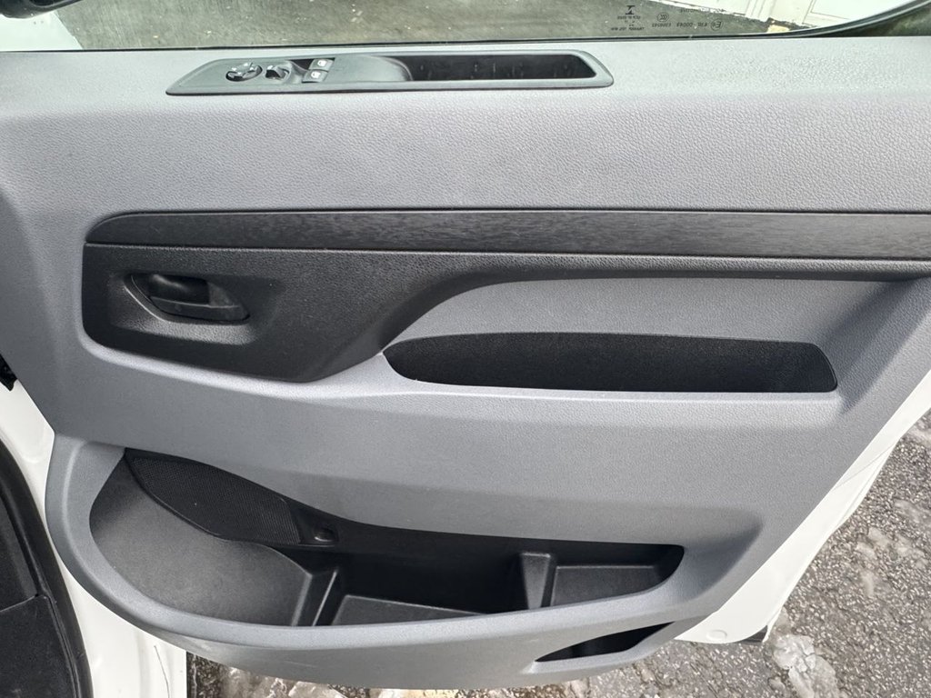 Used Vauxhall Vivaro 2019 for sale - 77153420: Photo 22