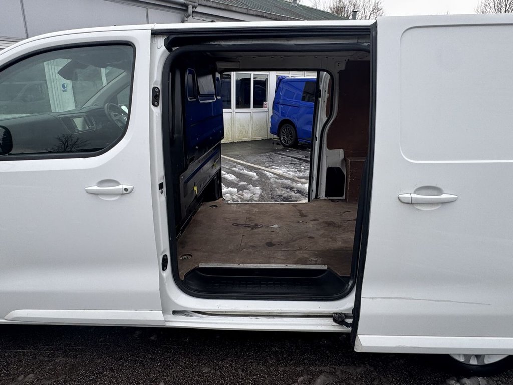Used Vauxhall Vivaro 2019 for sale - 77153420: Photo 29