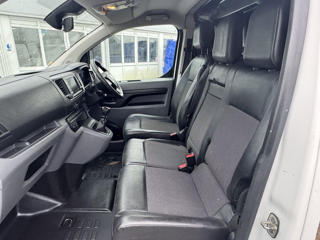 Used Vauxhall Vivaro 2019 for sale - 77153420: Photo 31