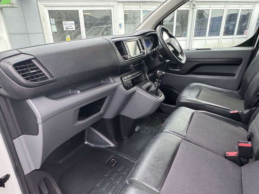 Used Vauxhall Vivaro 2019 for sale - 77153420: Photo 33