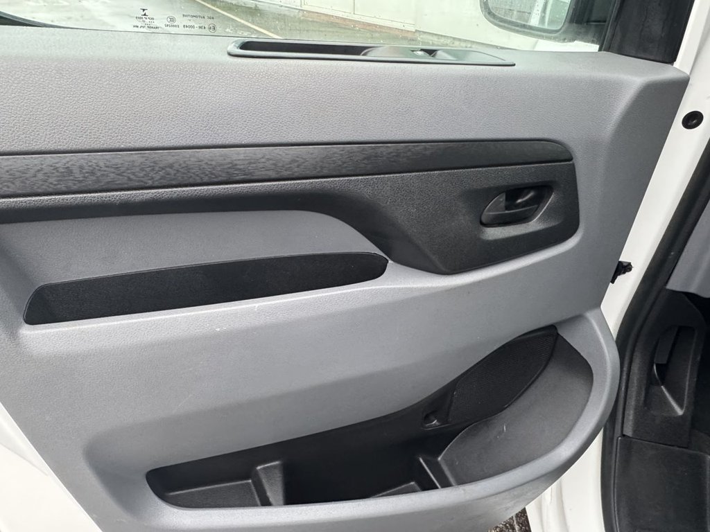 Used Vauxhall Vivaro 2019 for sale - 77153420: Photo 34