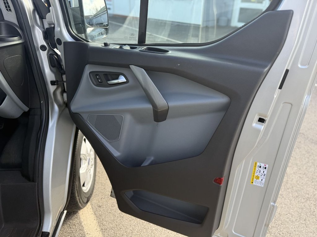 Used Ford Transit Custom 2017 for sale - 77327824: Photo 28