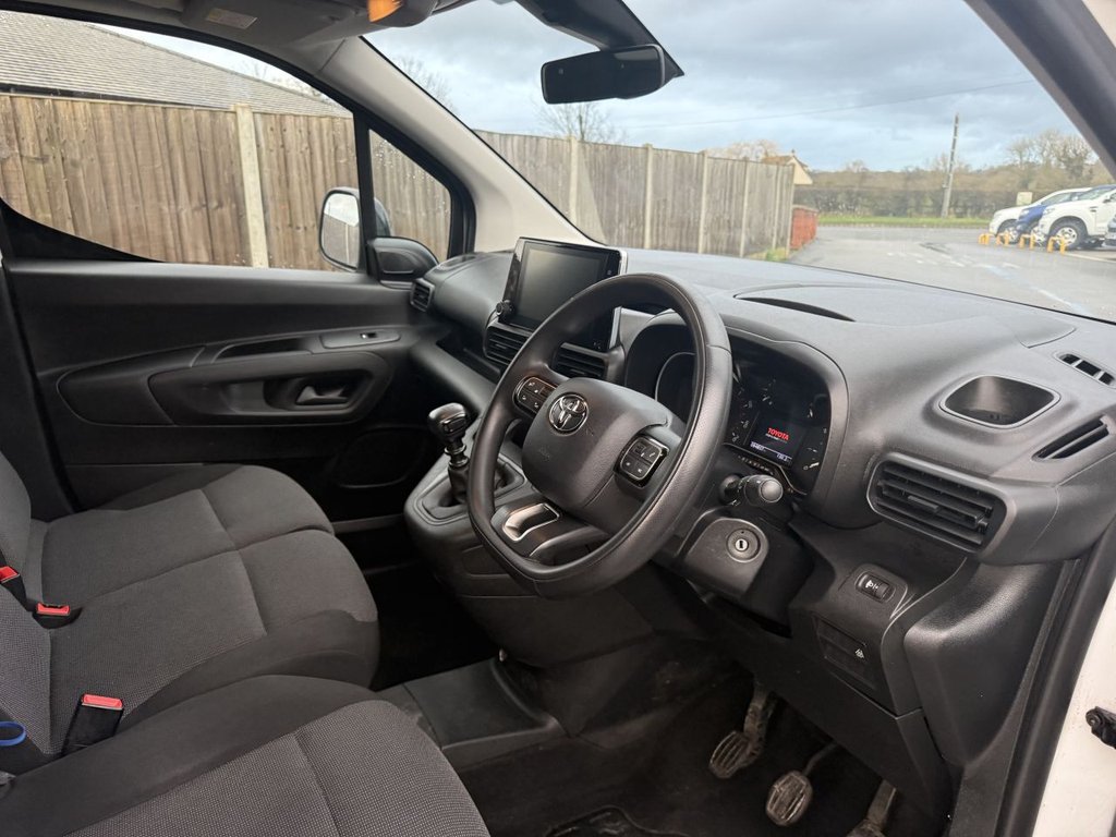 Used Toyota ProAce 2022 for sale - 77631765: Photo 24