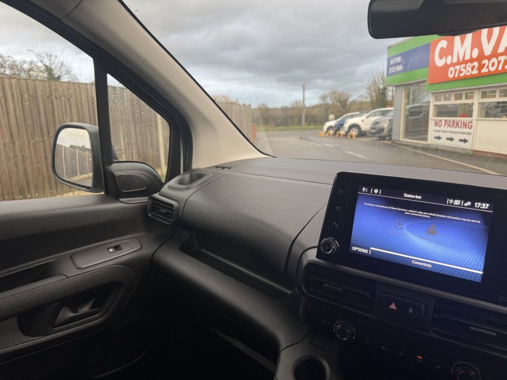 Used Toyota ProAce 2022 for sale - 77631765: Photo 32