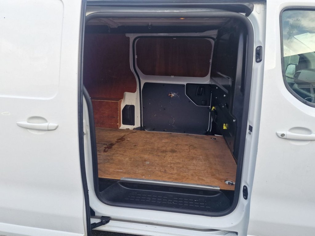 Used Vauxhall Vivaro 2021 for sale - 77293164: Photo 24