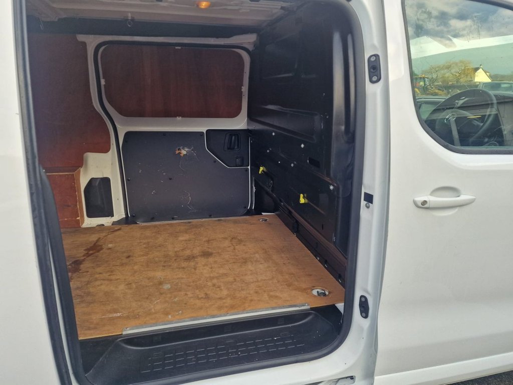 Used Vauxhall Vivaro 2021 for sale - 77293164: Photo 25