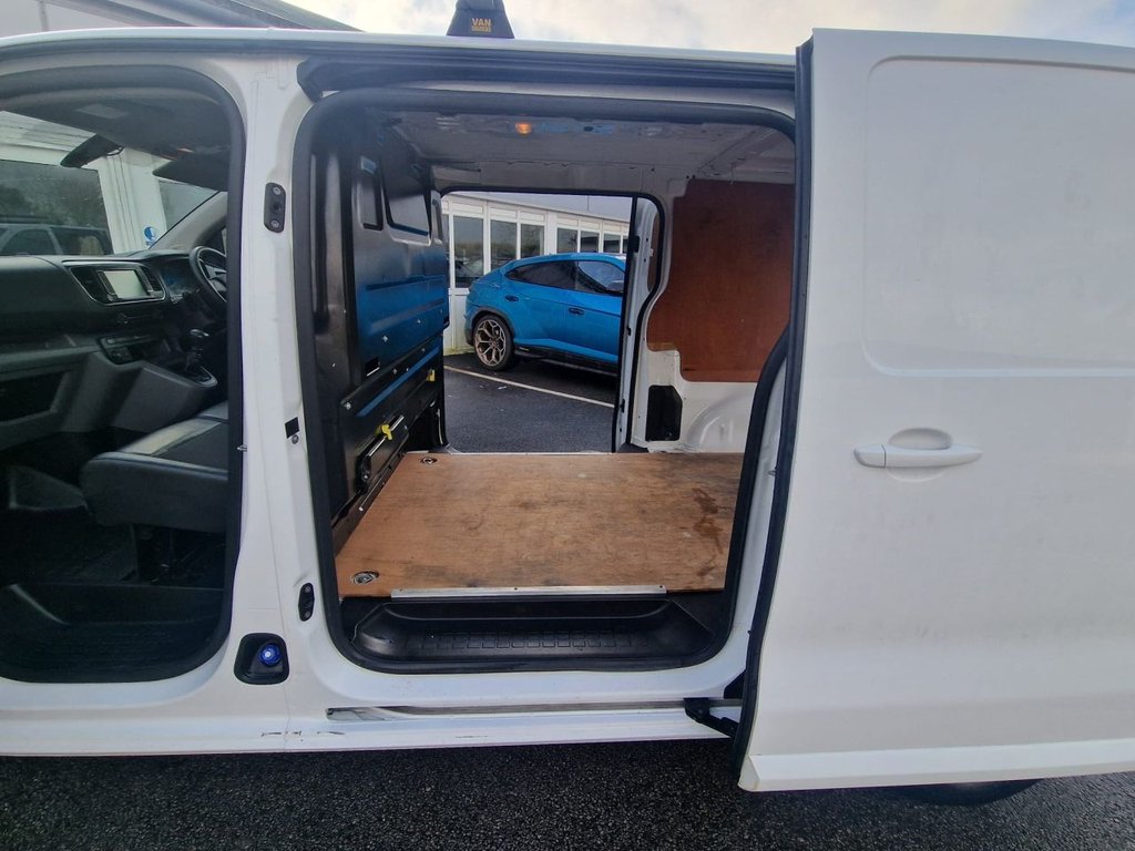 Used Vauxhall Vivaro 2021 for sale - 77293164: Photo 28