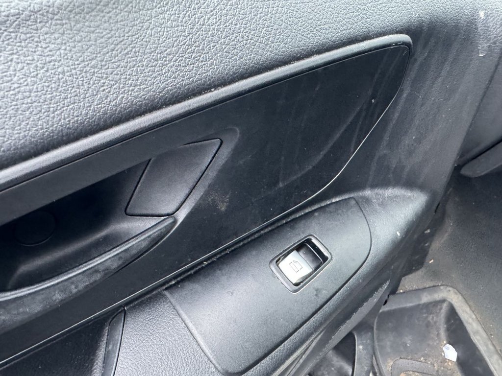 Used Mercedes-Benz Vito 2021 for sale - 77293181: Photo 31