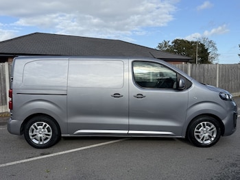 Used Vauxhall Vivaro 2020 for sale - 76469742: Photo