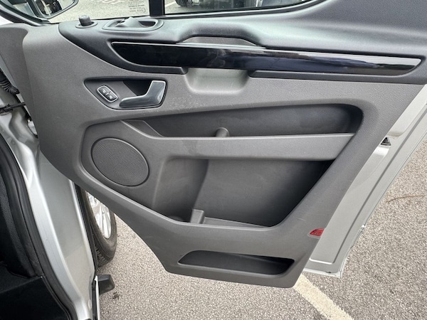 Used Ford Transit Custom 2022 for sale - 75111003: Photo 24