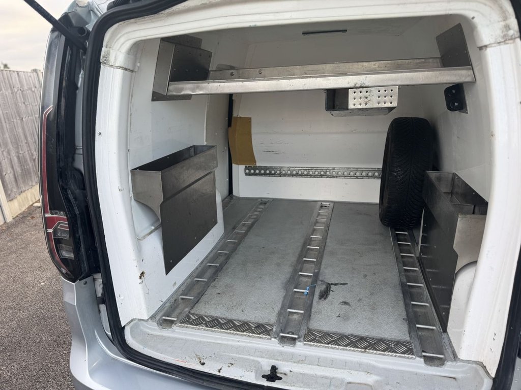 Used Volkswagen Caddy 2022 for sale - 76210488: Photo 40