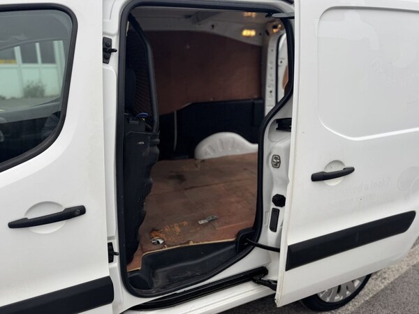 Used Citroen Berlingo 2018 for sale - 76210465: Photo 27