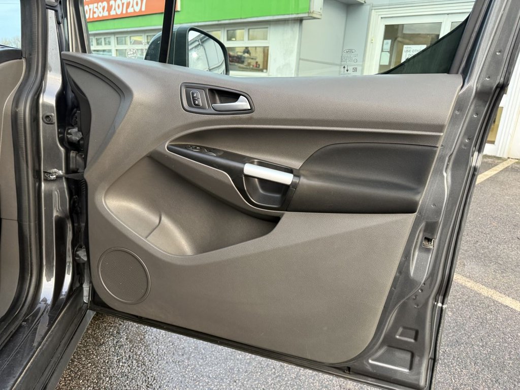 Used Ford Transit Connect 2020 for sale - 77200598: Photo 19