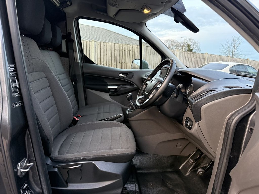 Used Ford Transit Connect 2020 for sale - 77200598: Photo 22