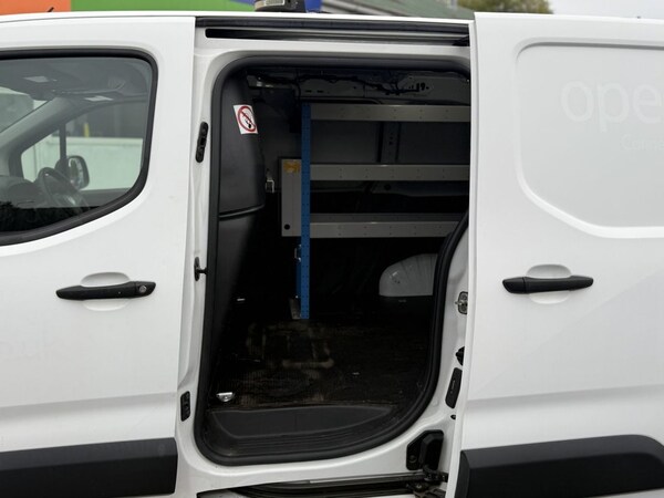 Used Vauxhall Combo 2019 for sale - 76118929: Photo 11