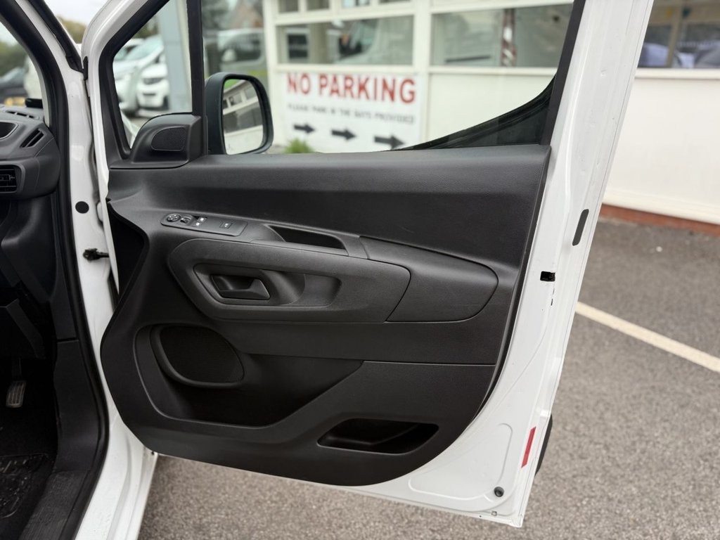 Used Vauxhall Combo 2019 for sale - 76118929: Photo 22
