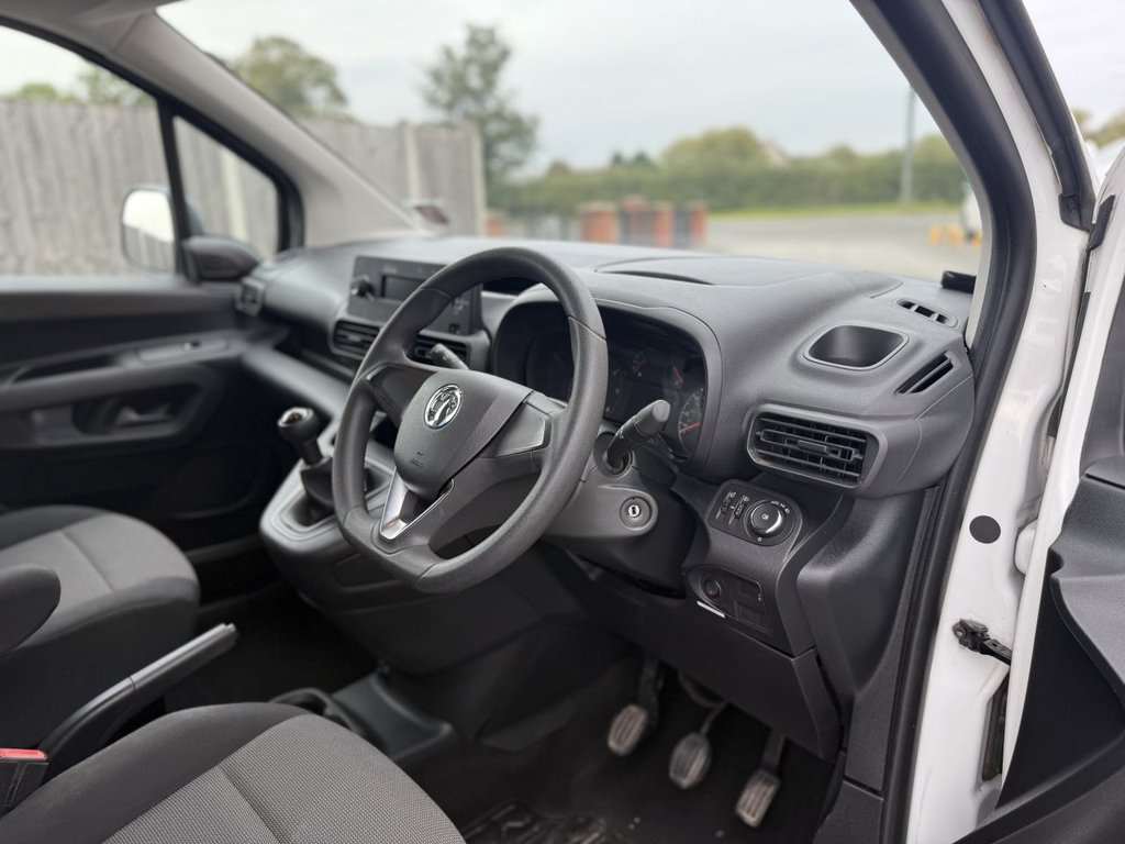 Used Vauxhall Combo 2019 for sale - 76118929: Photo 23