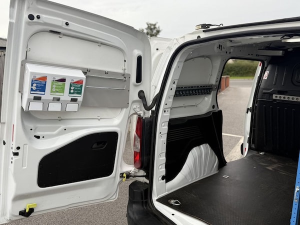 Used Vauxhall Combo 2019 for sale - 76118929: Photo 8