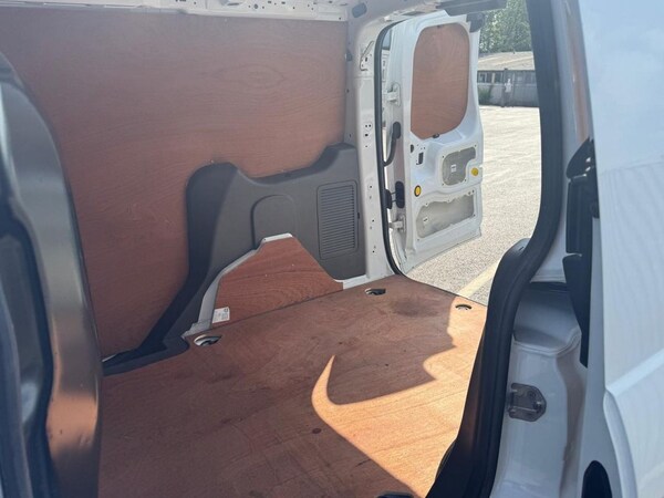 Used Ford Transit Connect 2020 for sale - 74662702: Photo 25