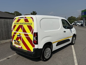 Used Citroen Berlingo 2021 for sale - 79254313: Photo