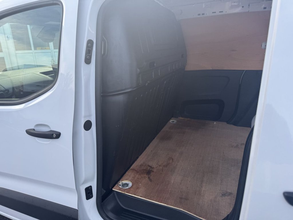 Used Vauxhall Combo 2024 for sale - 76496326: Photo 28