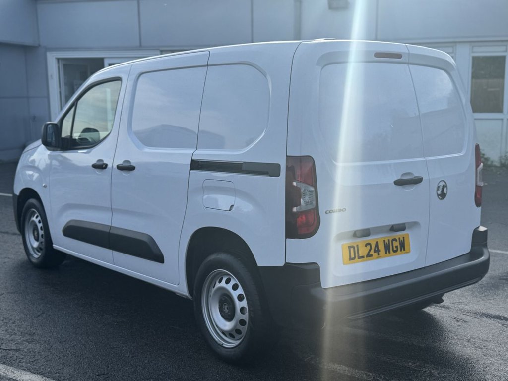 Used Vauxhall Combo 2024 for sale - 76496326: Photo 6