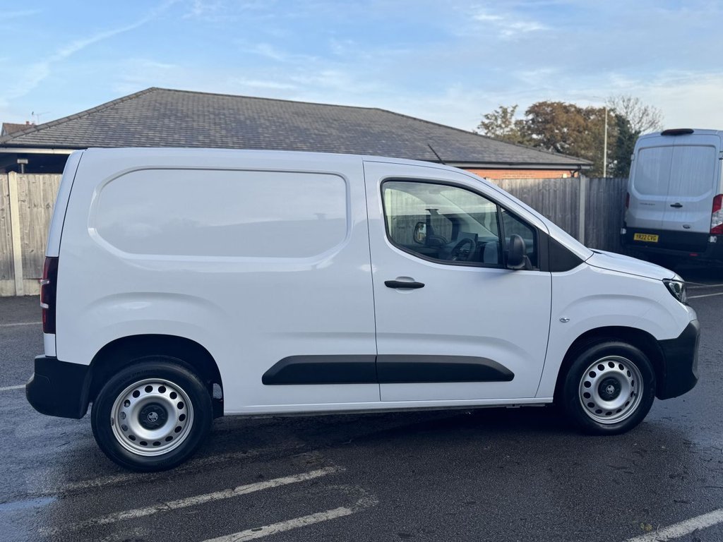 Used Vauxhall Combo 2024 for sale - 76496326: Photo 9