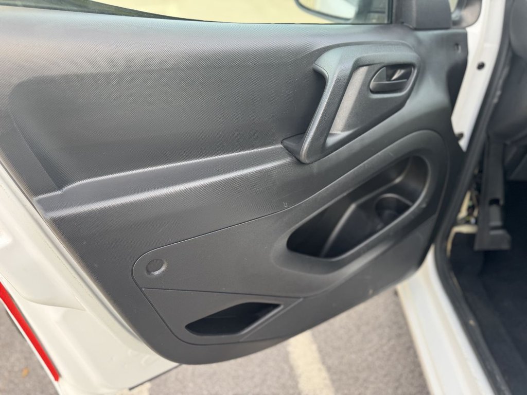 Used Citroen Berlingo 2018 for sale - 76210496: Photo 28