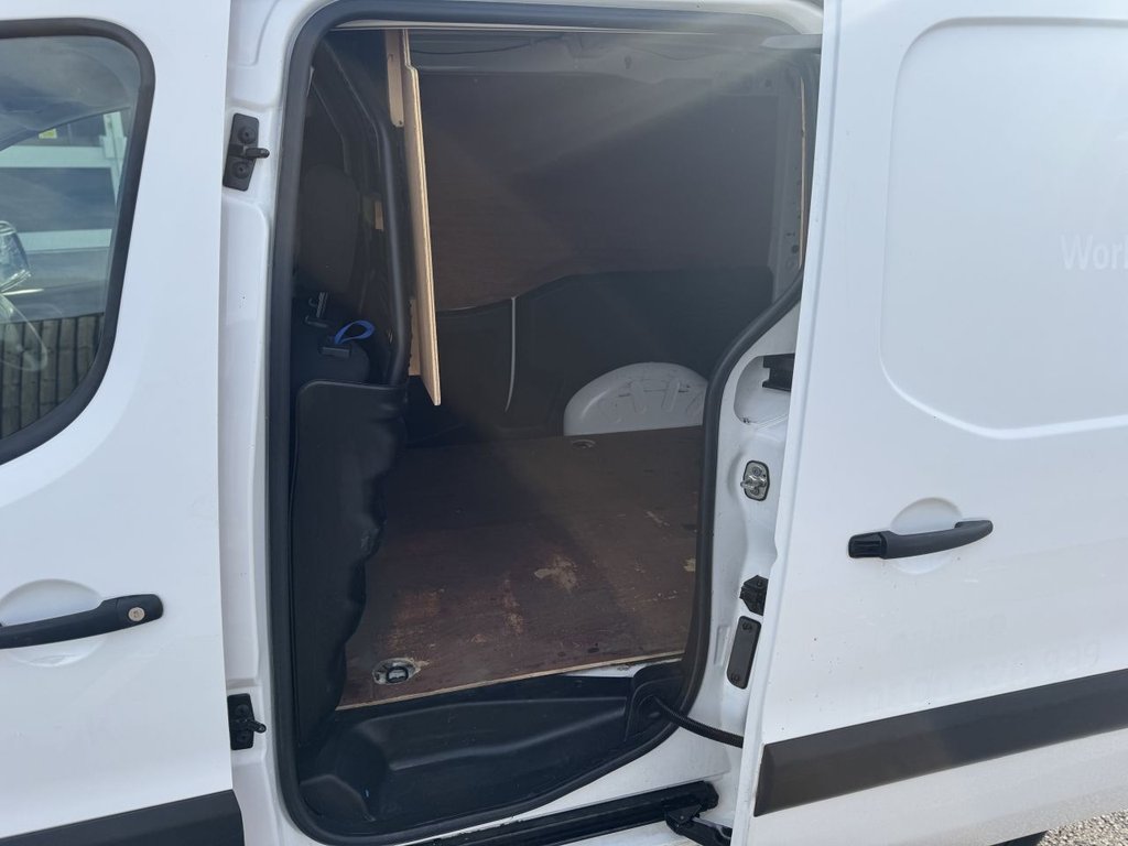 Used Citroen Berlingo 2018 for sale - 76210496: Photo 31