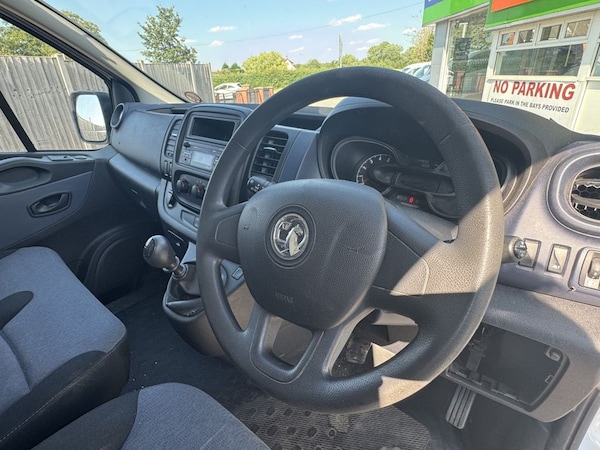 Used Vauxhall Vivaro 2017 for sale - 75009734: Photo 19