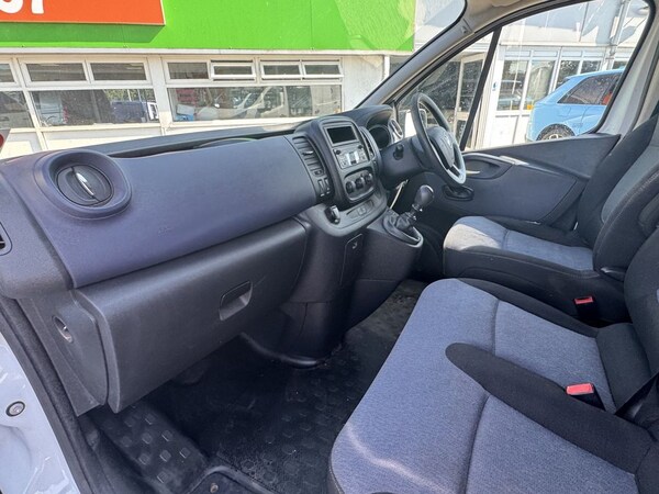 Used Vauxhall Vivaro 2017 for sale - 75009734: Photo 36