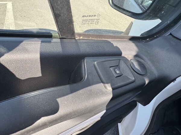 Used Vauxhall Vivaro 2017 for sale - 75009734: Photo 39