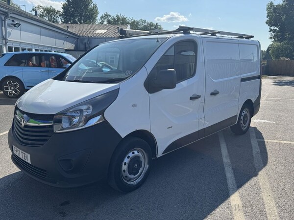 Used Vauxhall Vivaro 2017 for sale - 75009734: Photo 4