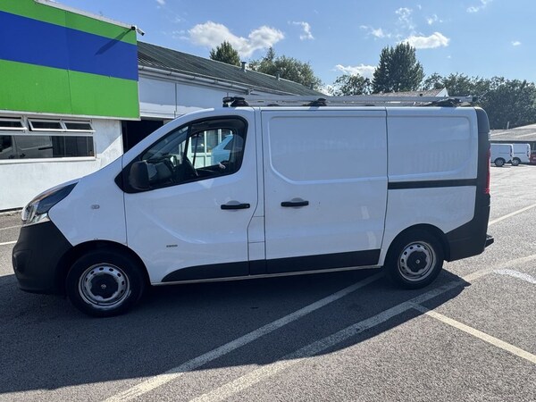 Used Vauxhall Vivaro 2017 for sale - 75009734: Photo 7