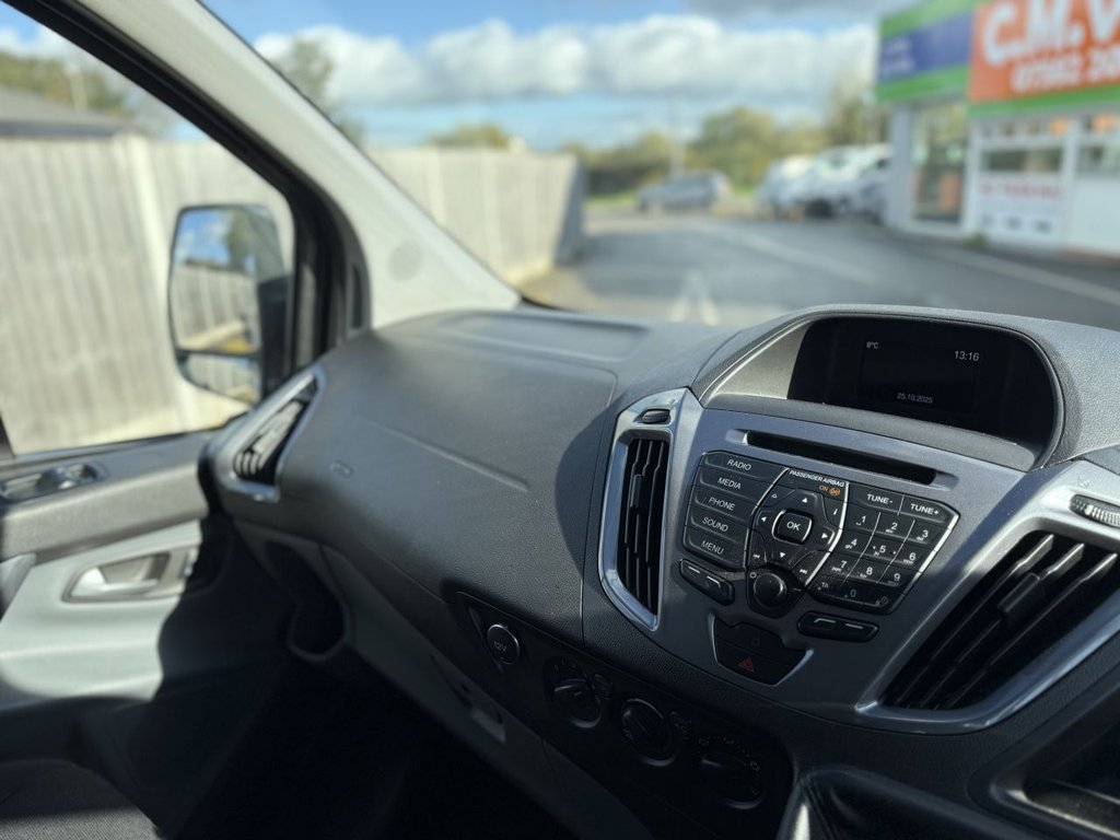 Used Ford Transit Custom 2017 for sale - 76367821: Photo 29