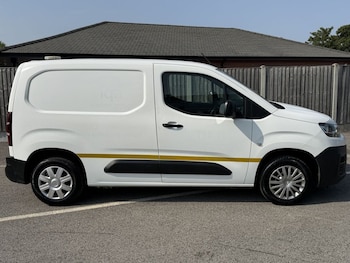 Used Citroen Berlingo 2021 for sale - 79254308: Photo