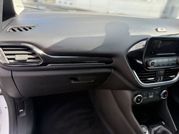 Used Ford Fiesta Van 2019 for sale - 74616803: Photo 15