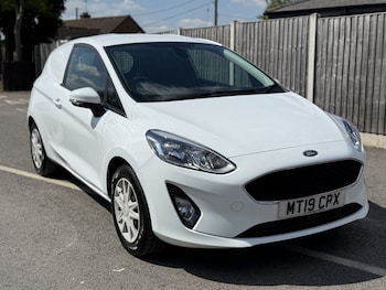Used Ford Fiesta Van 2019 for sale - 74616803: Photo
