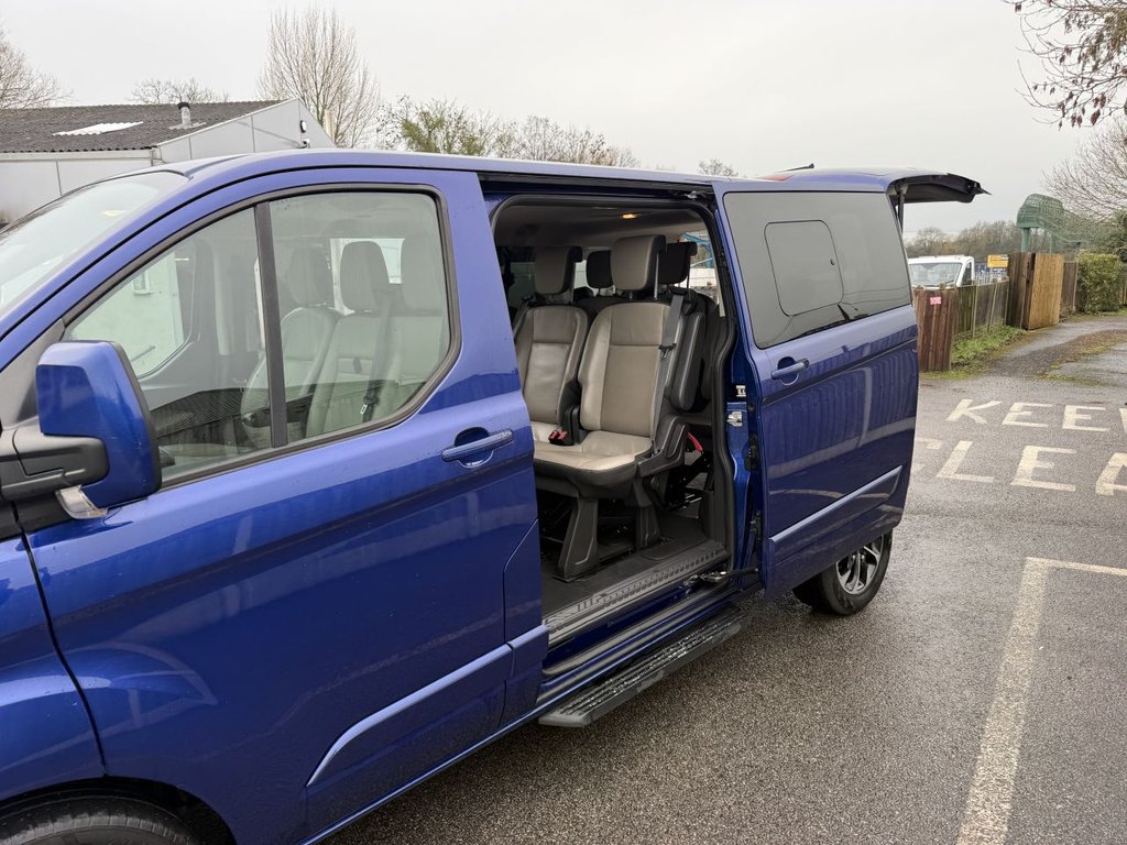 Used Ford Tourneo Custom 2017 for sale - 77369889: Photo 13