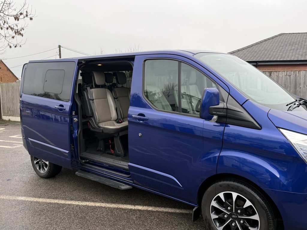 Used Ford Tourneo Custom 2017 for sale - 77369889: Photo 8
