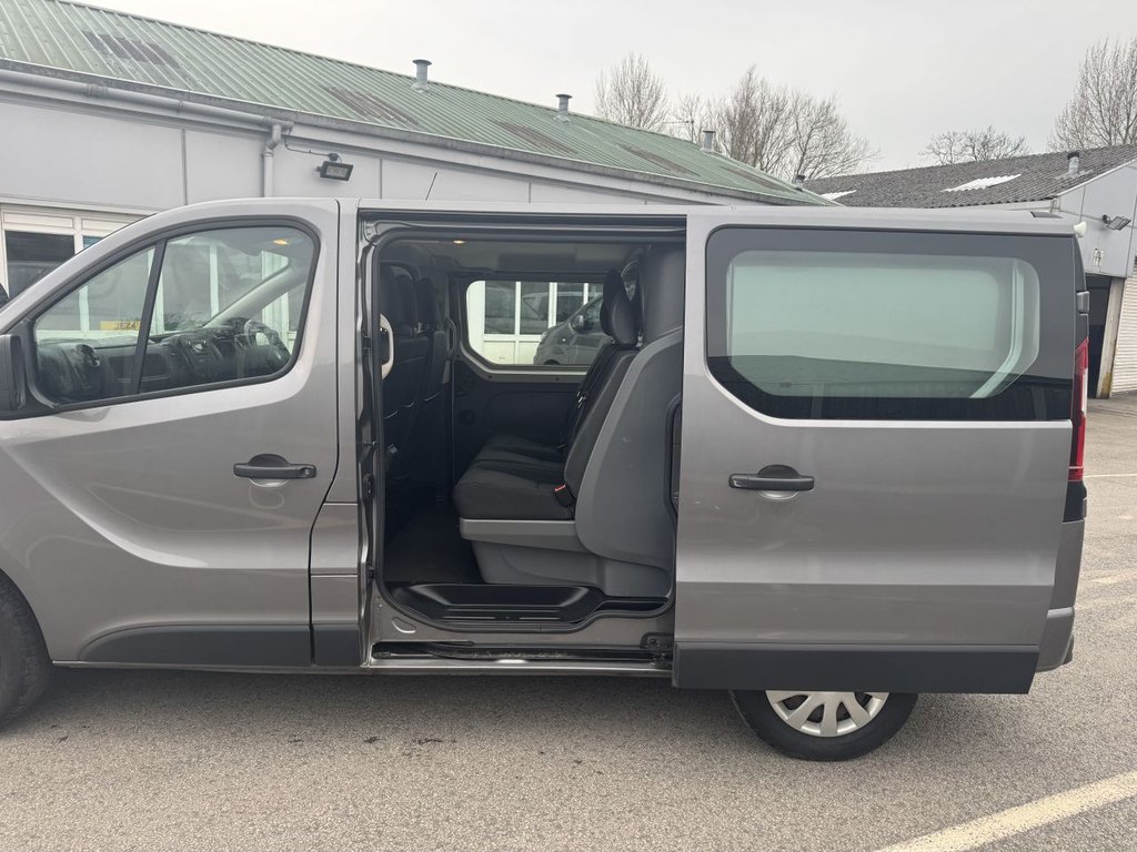 Used Vauxhall Vivaro 2019 for sale - 77820825: Photo 12