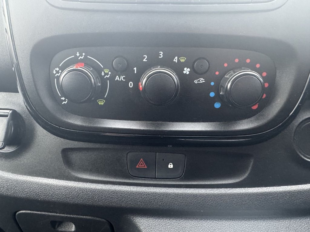 Used Vauxhall Vivaro 2019 for sale - 77820825: Photo 34