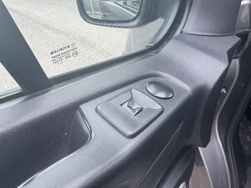 Used Vauxhall Vivaro 2019 for sale - 77820825: Photo 40