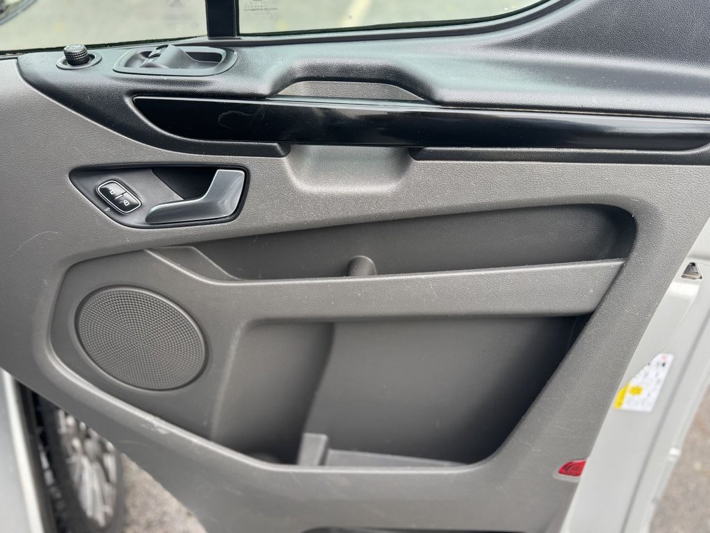 Used Ford Transit Custom 2018 for sale - 76445766: Photo 32