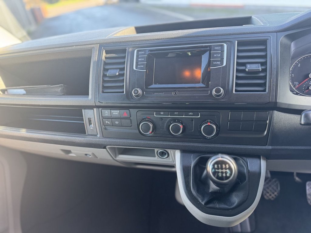 Used Volkswagen Transporter 2016 for sale - 76632279: Photo 22